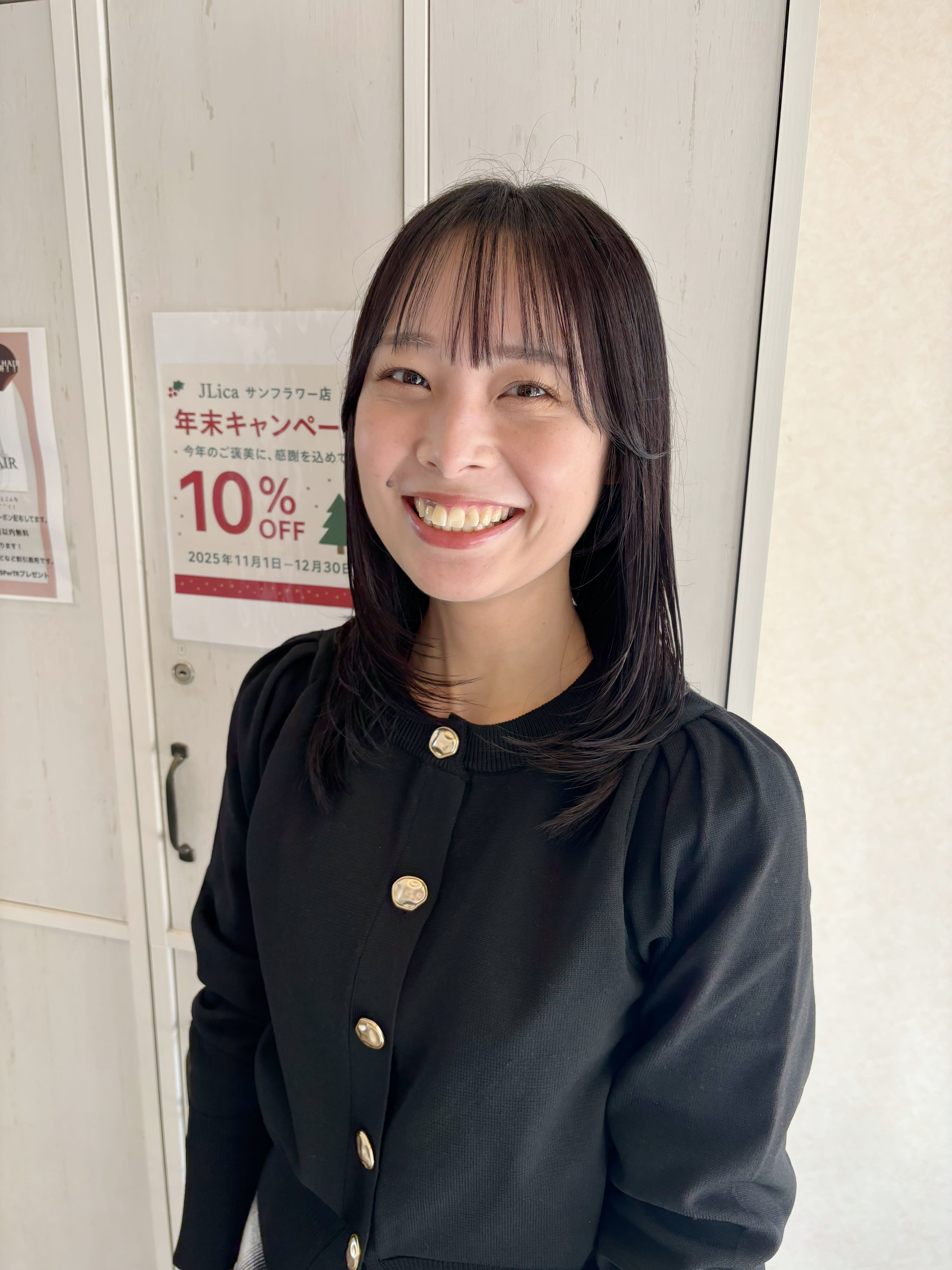 Jlica hair サンフラワー通り【ジェリカヘアー】【ジェリカヘアーサンフラワードオリ】のスタイル紹介。レイヤーカット×重たくならないダークトーンカラー