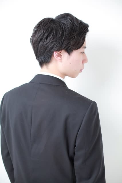 salon.de.SHILO 【メンズ理容室/バーバー】【サロンドシロ メンズリヨウシツ バーバー】のスタイル紹介。【麻布十番/メンズカット】パーマ　ショートメンズカット