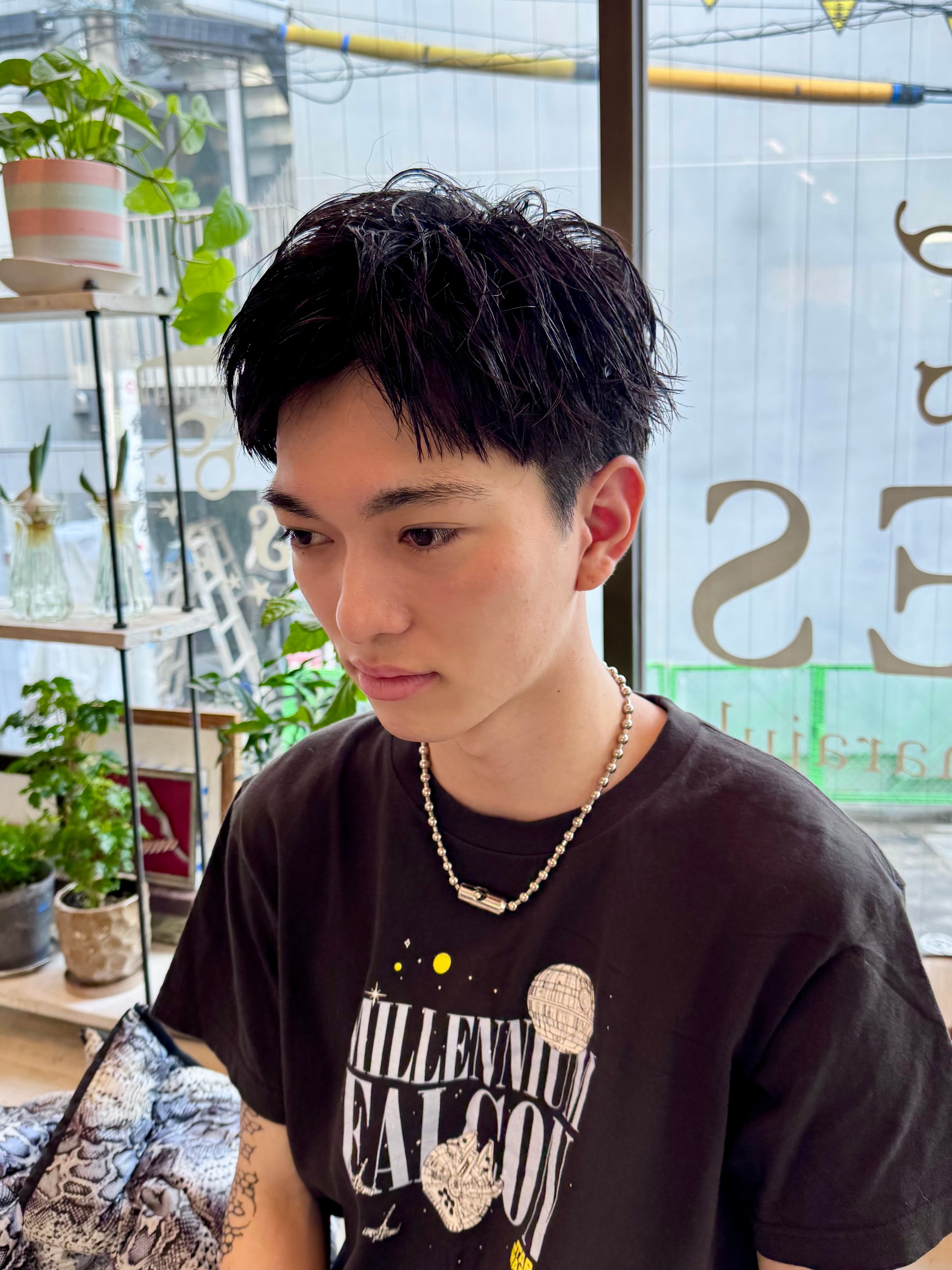 Hair ALES 原宿【ヘアーアレスハラジュク】のスタイル紹介。メンズカット/スパイキーショート//メンズショート