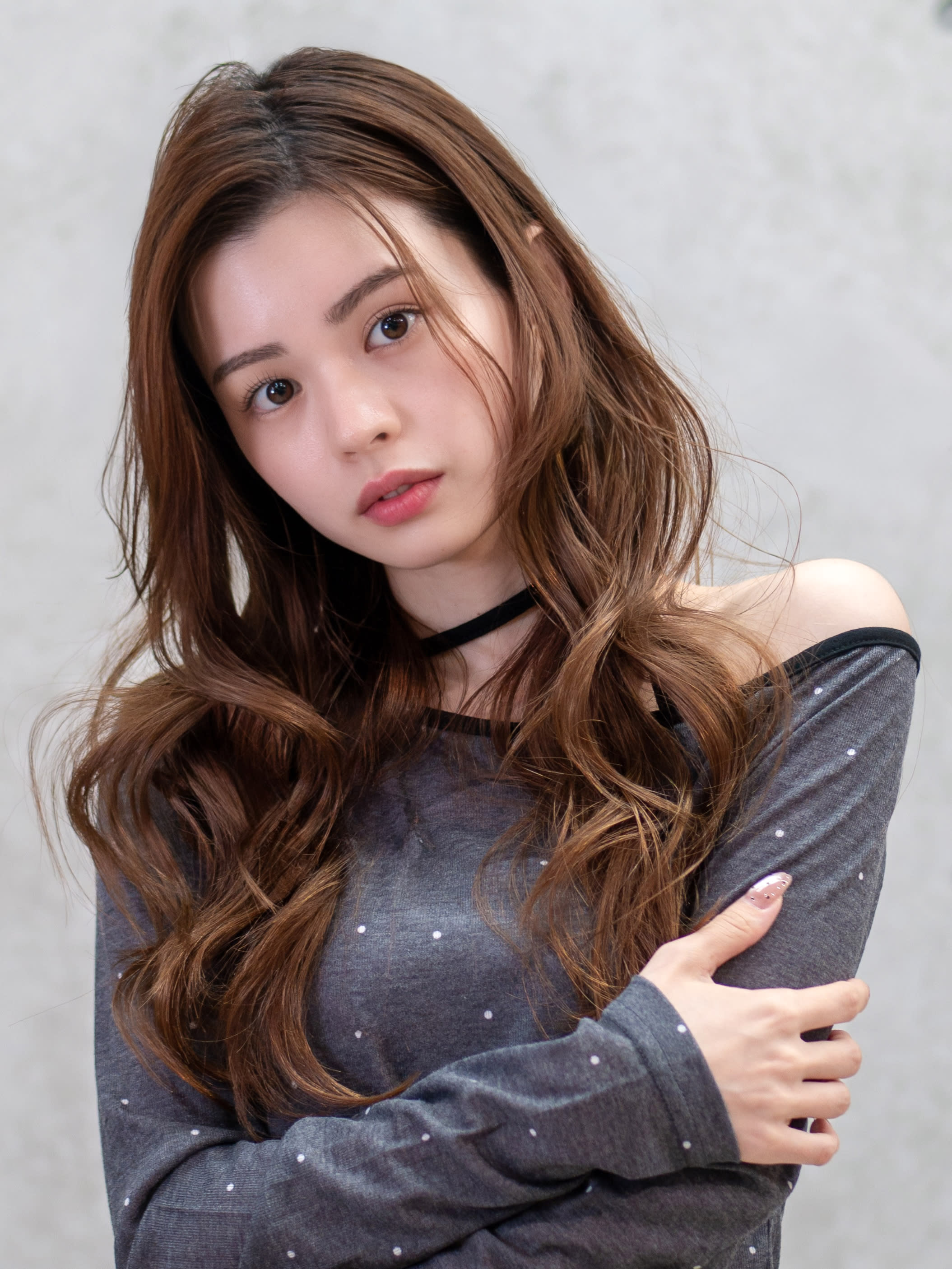 AUBE HAIR uel 札幌澄川店 【オーブ ヘアー ユエル】【オーブ ヘアー ユエル サッポロスミカワテン】のスタイル紹介。20代・30代_大人可愛いニュアンスロング