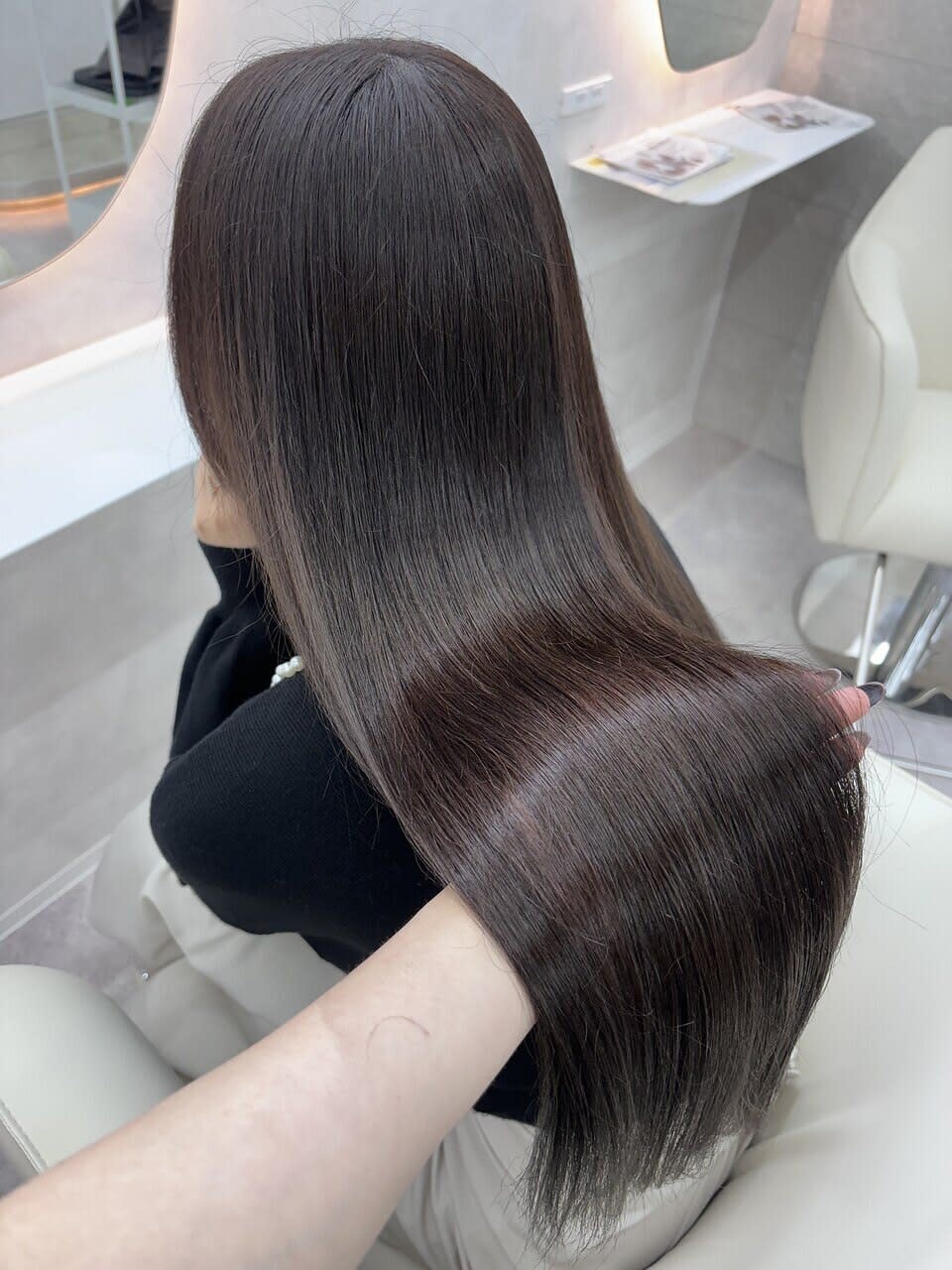 Ess 熊谷 艶髪/髪質改善/ブリーチ【エス クマガヤ ツヤガミ カミシツカイゼン ブリーチ】のスタイル紹介。Ess 熊谷 艶髪髪質改善ブリーチ×スタイル